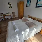 Magdalena - W Cichym I Spokojnym Miejscu - Zwierzeta Akceptowane, Bezplatny Parking Penzion 3*