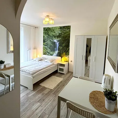 Magdalena - W Cichym I Spokojnym Miejscu - Zwierzeta Akceptowane, Bezplatny Parking Affittacamere Szklarska Poręba