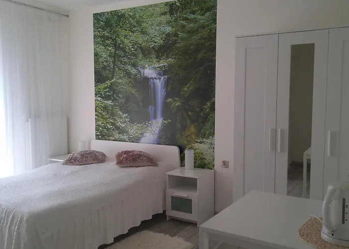 Pensjonat Magdalena - W Cichym I Spokojnym Miejscu - Zwierzęta Akceptowane, Bezpłatny Parking Szklarska Poręba