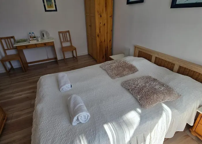 Magdalena - W Cichym I Spokojnym Miejscu - Zwierzęta Akceptowane, Bezpłatny Parking Pensjonat 3*