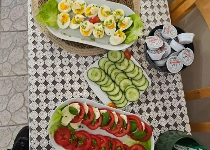 Magdalena - W Cichym I Spokojnym Miejscu - Zwierzęta Akceptowane, Bezpłatny Parking Pensjonat 3*