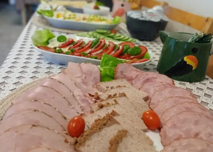 Pensjonat Magdalena - W Cichym I Spokojnym Miejscu - Zwierzęta Akceptowane, Bezpłatny Parking 3*