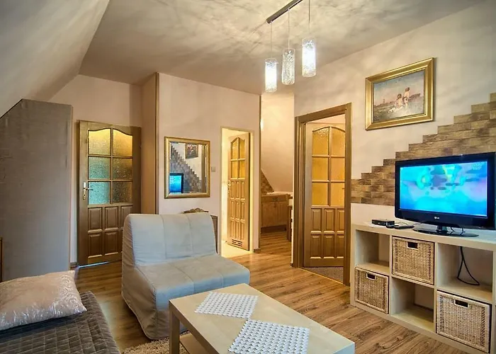 Magdalena - W Cichym I Spokojnym Miejscu - Zwierzęta Akceptowane, Bezpłatny Parking Pensjonat Szklarska Poręba